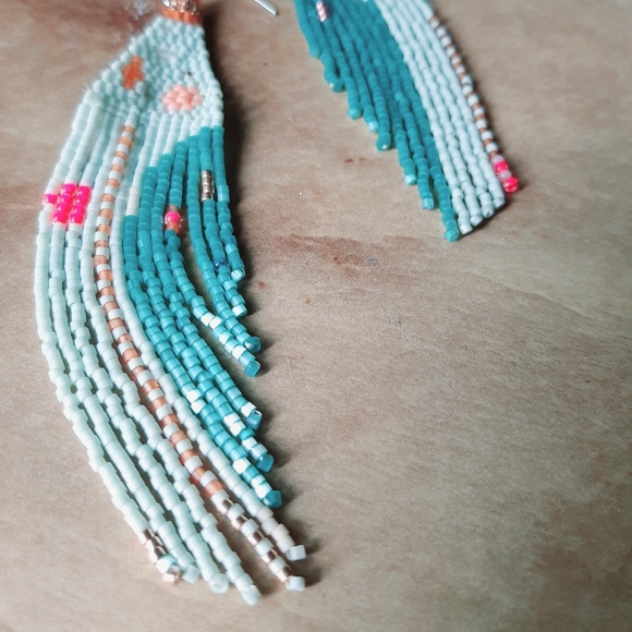 Aubrey's Jewelry Accessories - Picasso Style Fringe Seed Bead Earrings